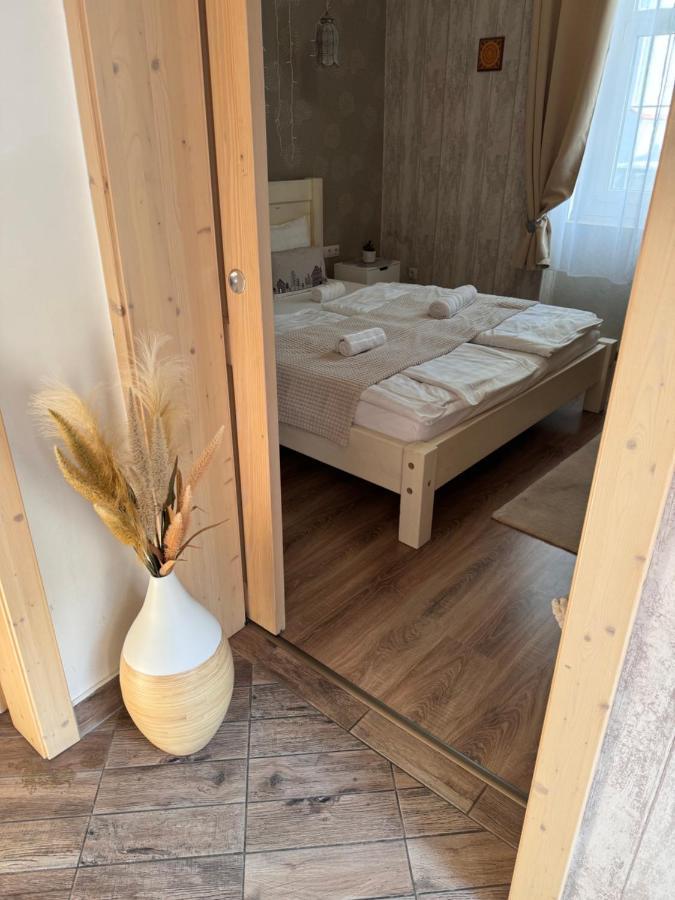 Apartament Safit-Mandala Mosonmagyaróvár Zewnętrze zdjęcie